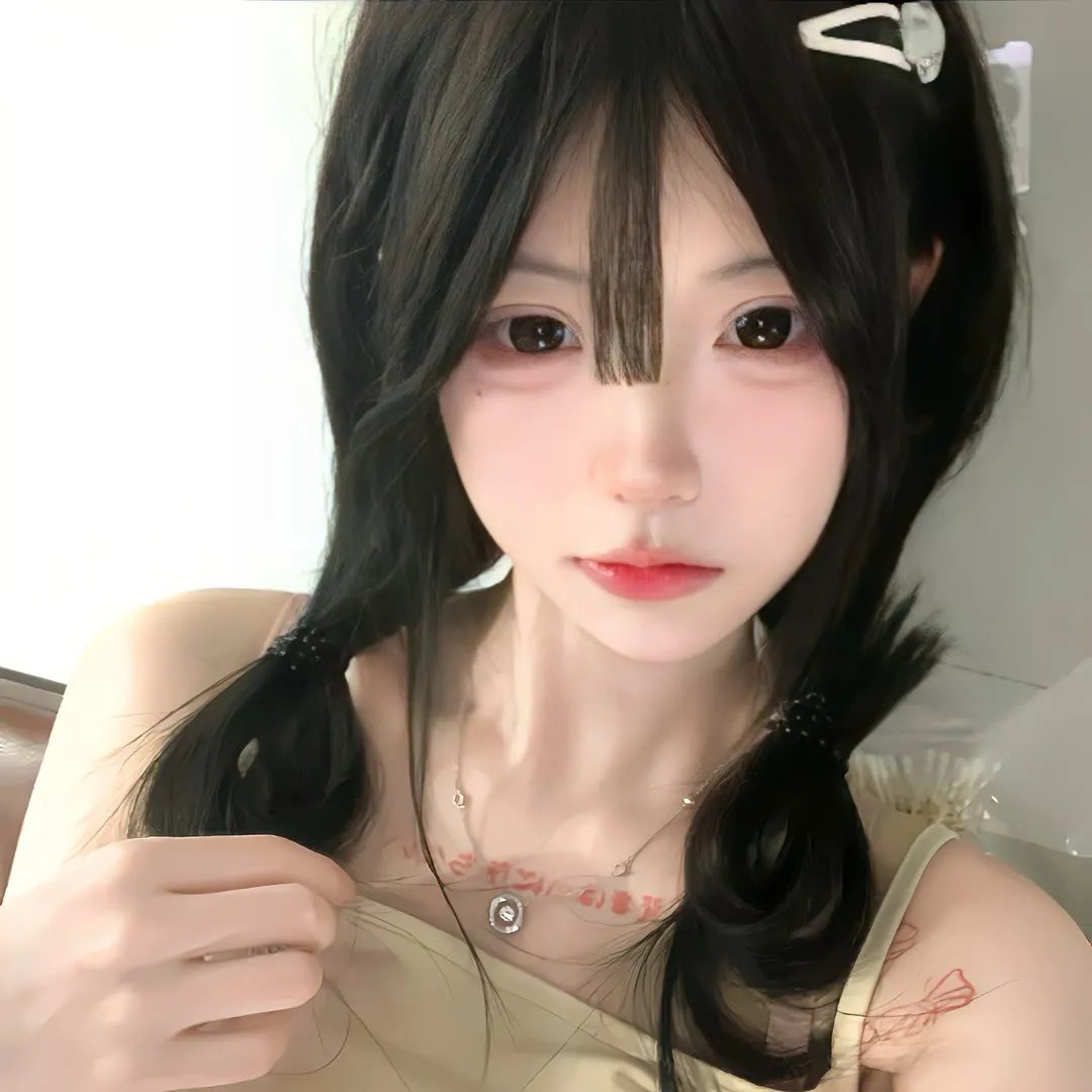 《热辣小红帽》