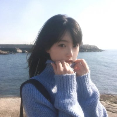 隔壁的吸血鬼美眉